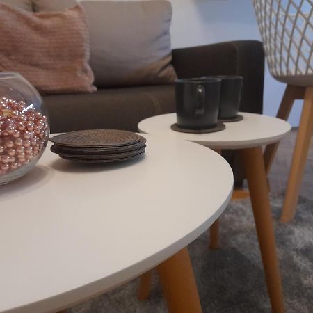 Apartman Stevan Pirot Exteriör bild