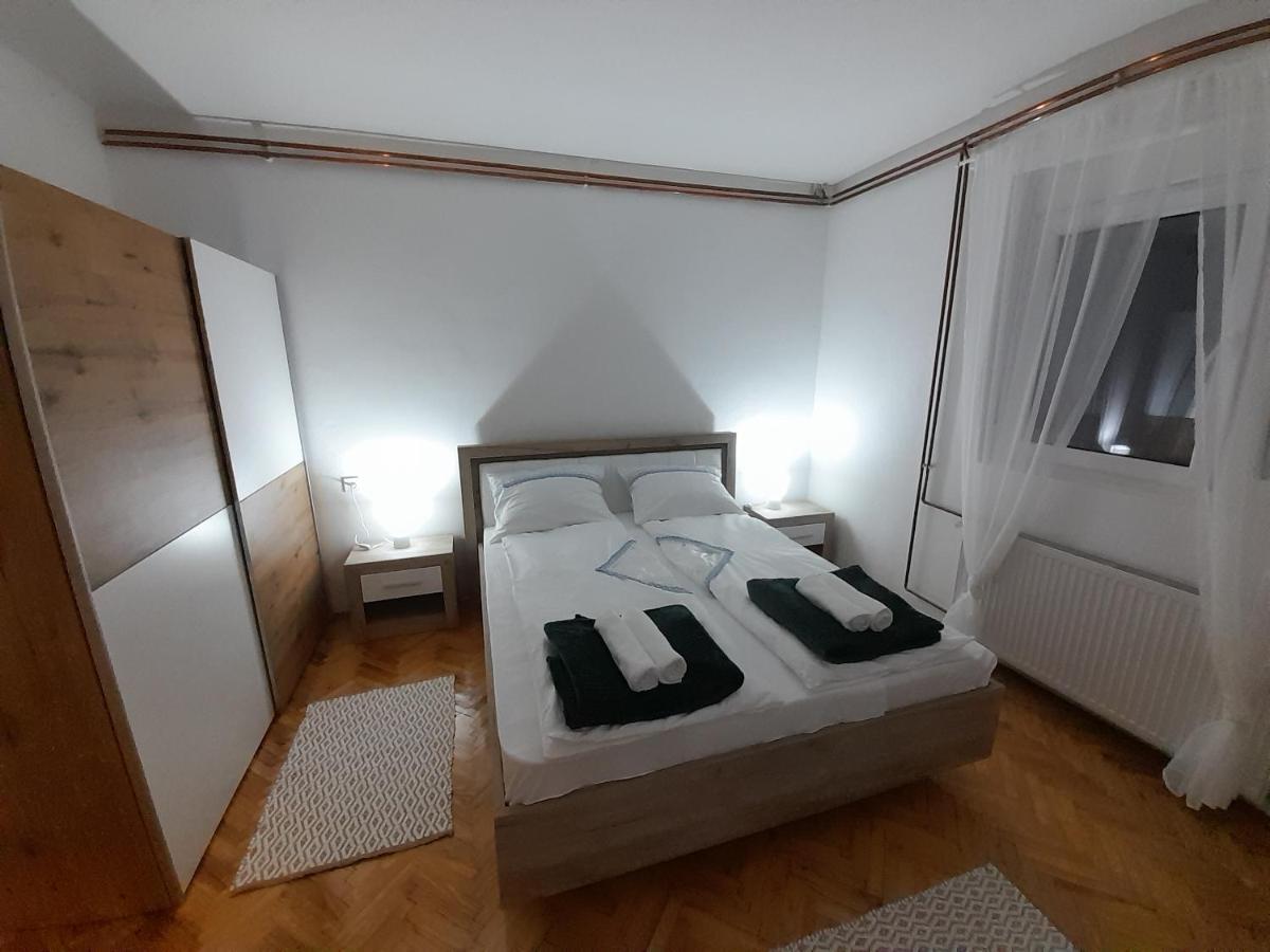 Apartman Stevan Pirot Exteriör bild