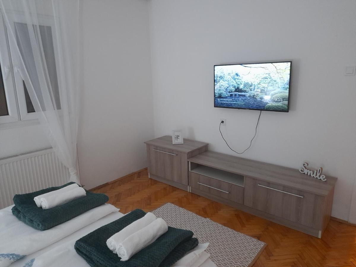 Apartman Stevan Pirot Exteriör bild