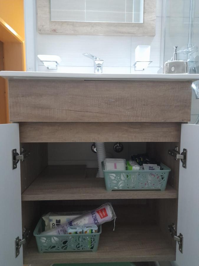 Apartman Stevan Pirot Exteriör bild