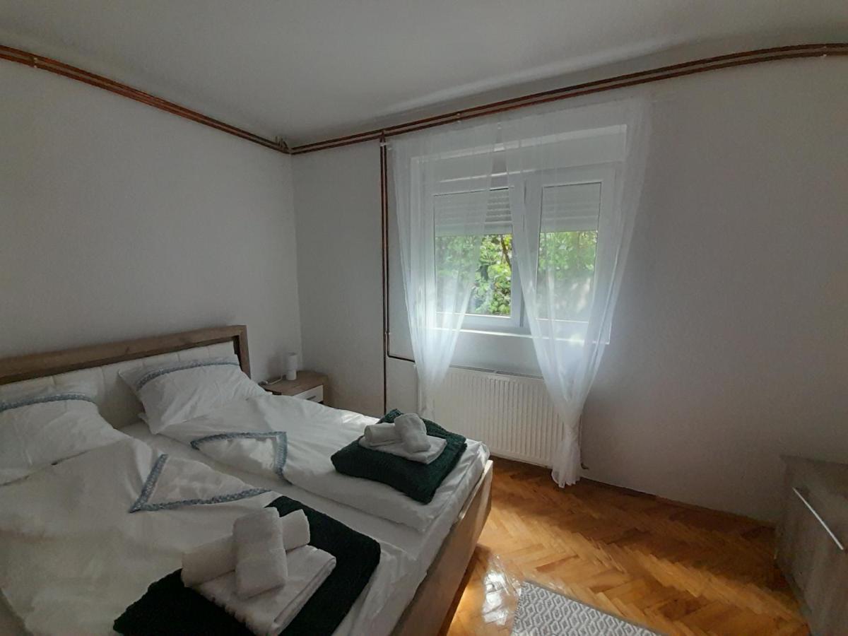 Apartman Stevan Pirot Exteriör bild